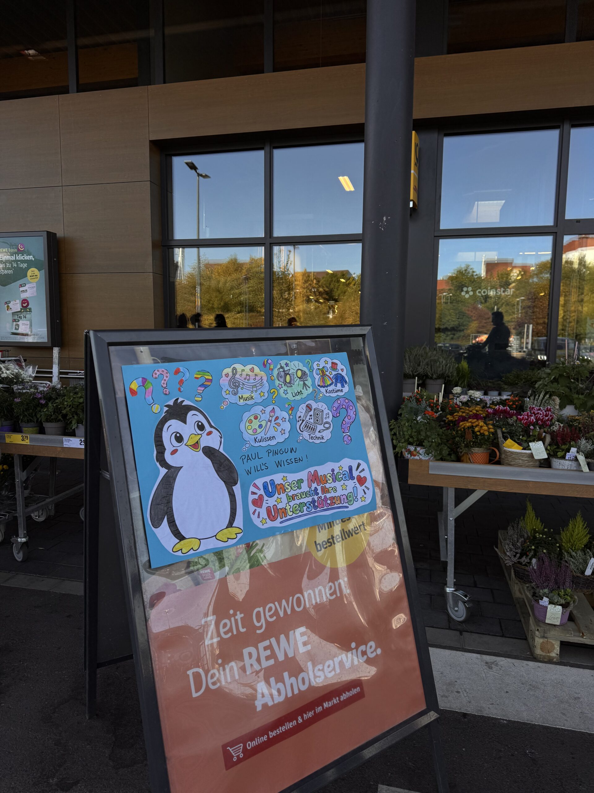 Spendensammlungsaktionen für unser Musical „Paul Pinguin will’s wissen!“ Beitragname